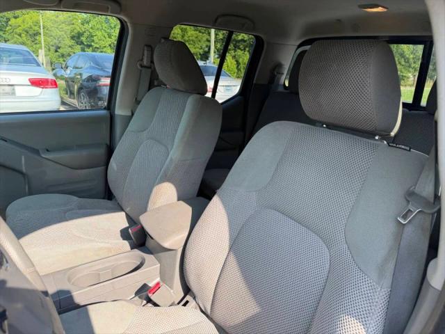 2016 Nissan Frontier SV