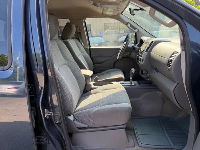 2016 Nissan Frontier SV