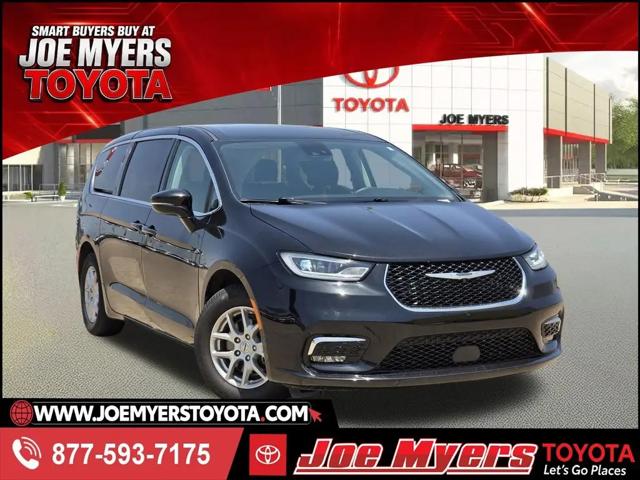 2024 Chrysler Pacifica Touring L for sale in Houston, TX