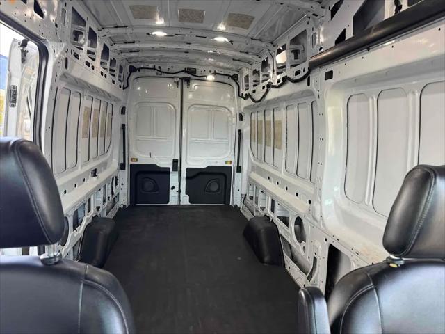 2021 Ford Transit Cargo Van T-350