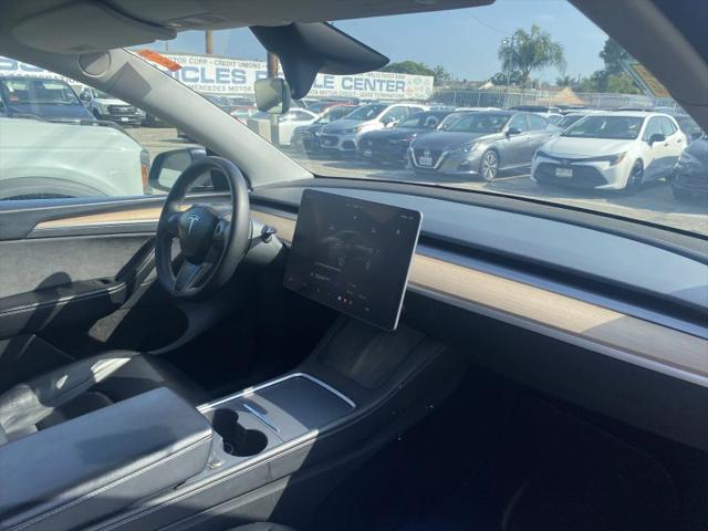 2024 Tesla Model Y RWD