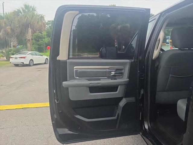 2017 Ram 1500 Big Horn Crew Cab 4x4 64 Box