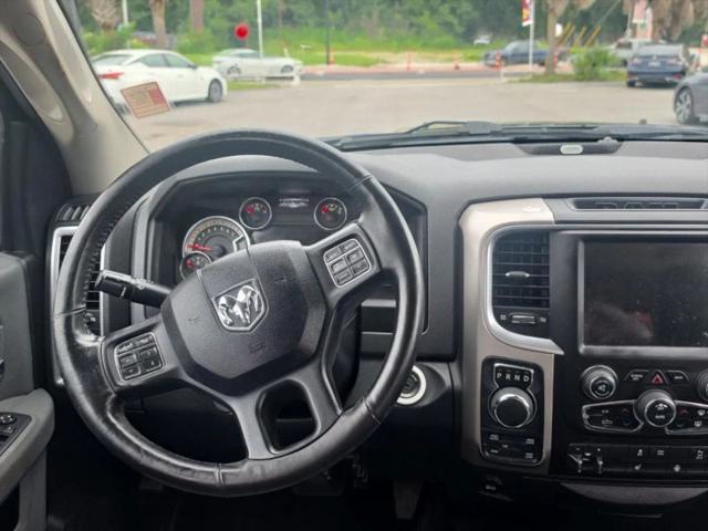 2017 Ram 1500 Big Horn Crew Cab 4x4 64 Box