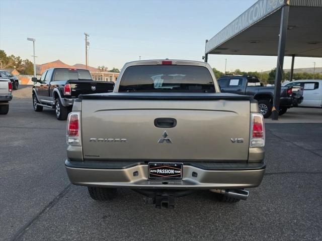 2006 Mitsubishi Raider XLS