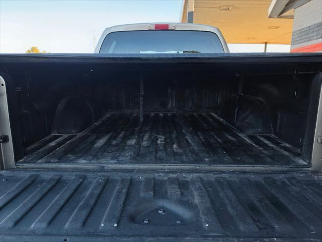 2006 Mitsubishi Raider XLS