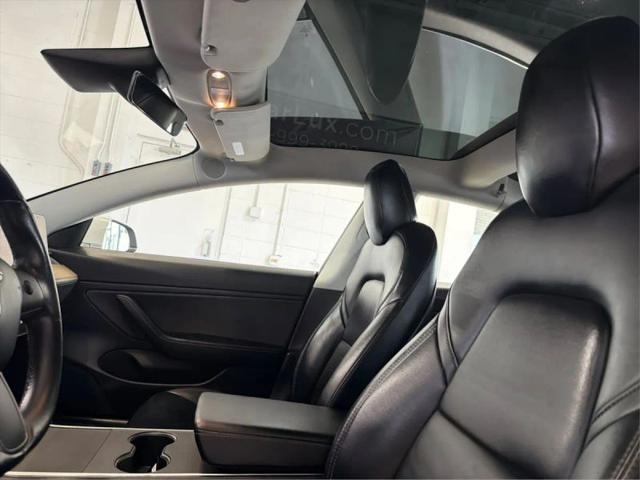 2019 Tesla Model 3 Mid Range