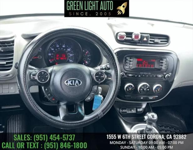 2016 Kia Soul Base