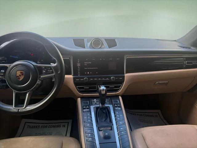 2020 Porsche Macan Macan