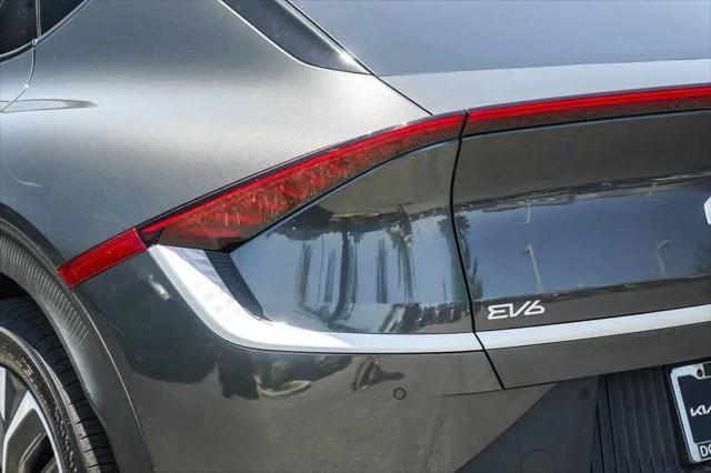 2023 Kia EV6 Light