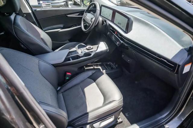 2023 Kia EV6 Light