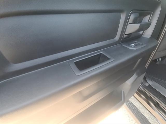 2026 Ram 2500 Black Express Crew Cab 4x4 64 Box