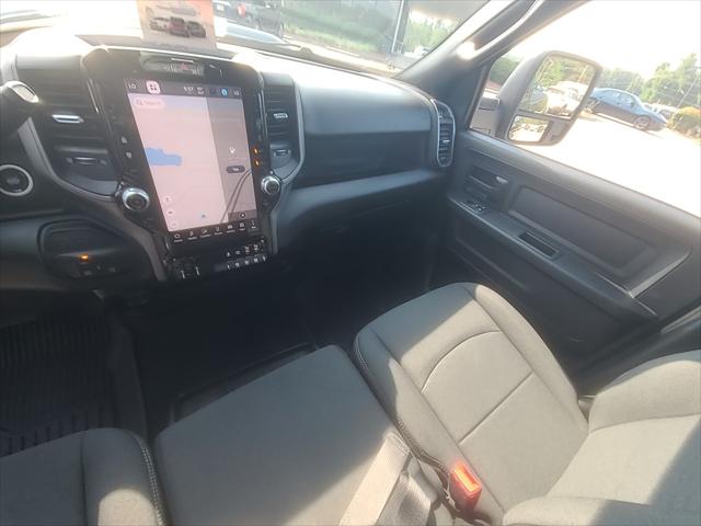 2026 Ram 2500 Black Express Crew Cab 4x4 64 Box