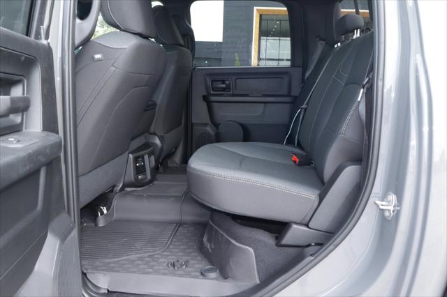 2026 Ram 2500 Warlock Crew Cab 4x4 64 Box