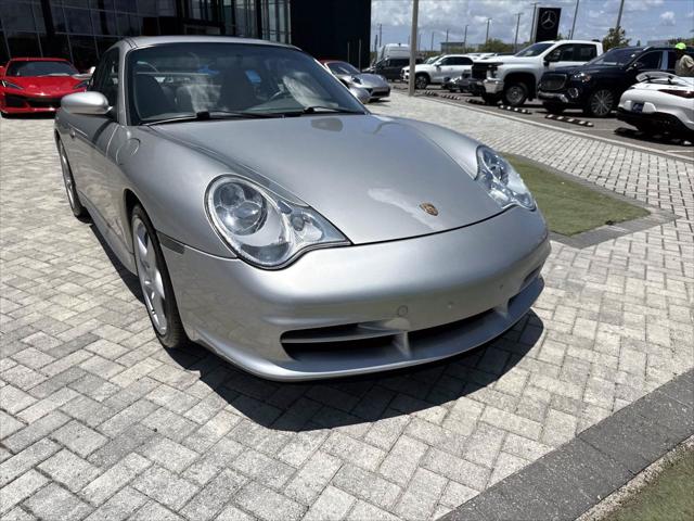 2004 Porsche 911 Carrera