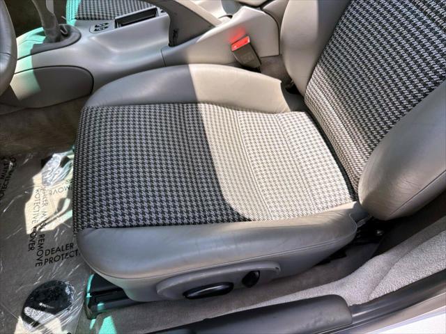 2004 Porsche 911 Carrera