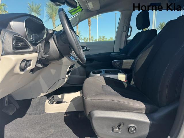 2021 Chrysler Pacifica Touring AWD