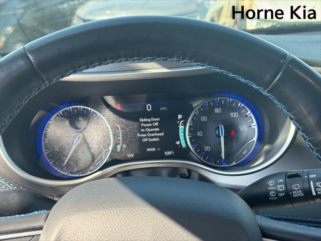 2021 Chrysler Pacifica Touring AWD