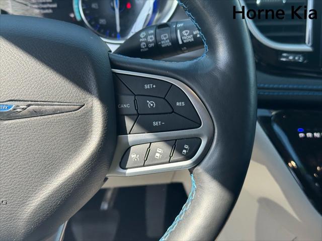 2021 Chrysler Pacifica Touring AWD