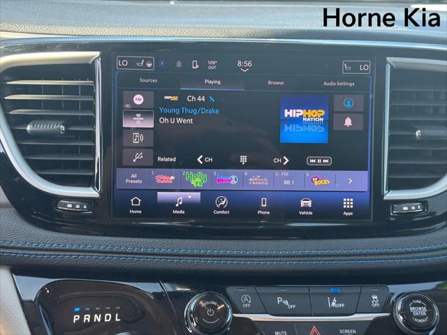 2021 Chrysler Pacifica Touring AWD