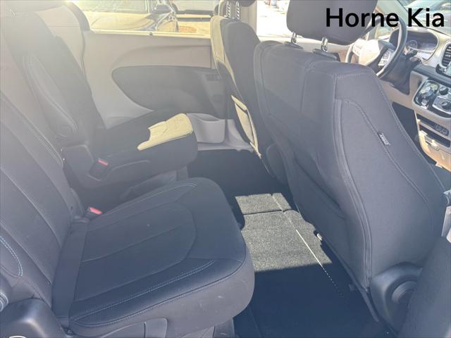 2021 Chrysler Pacifica Touring AWD