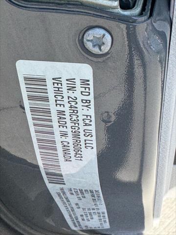 2021 Chrysler Pacifica Touring AWD