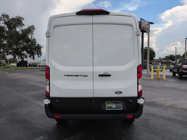 2026 Ford Transit Cargo Van T-250 148 Med Rf 9150 GVWR RWD