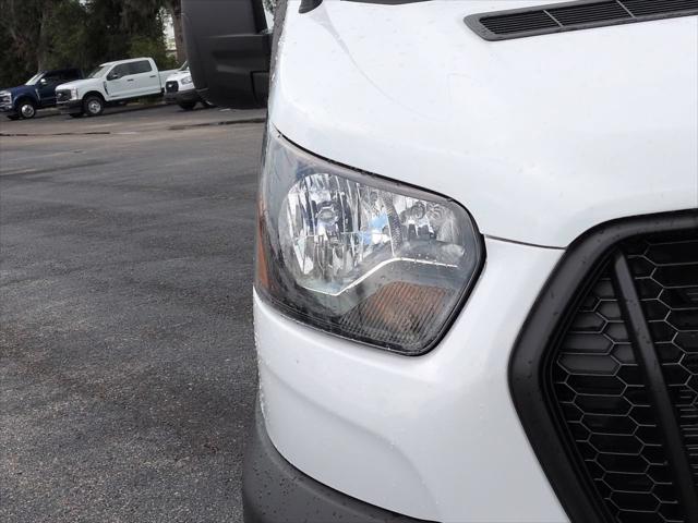 2026 Ford Transit Cargo Van T-250 148 Med Rf 9150 GVWR RWD