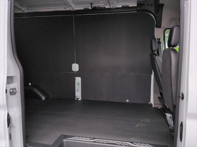 2026 Ford Transit Cargo Van T-250 148 Med Rf 9150 GVWR RWD
