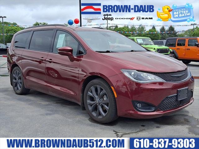 2020 Chrysler Pacifica 35th Anniversary Limited for sale in Bath, PA