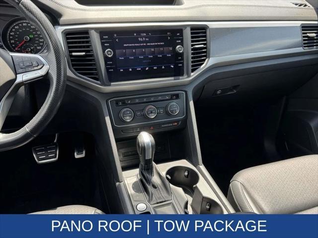 2021 Volkswagen Atlas Cross Sport 3.6L V6 SE w/Technology R-Line 2021 Volkswagen Atlas Cross Sport 3.6L V6 SE w/Technology R-Line