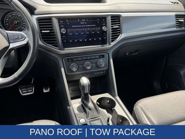 2021 Volkswagen Atlas Cross Sport 3.6L V6 SE w/Technology R-Line 2021 Volkswagen Atlas Cross Sport 3.6L V6 SE w/Technology R-Line