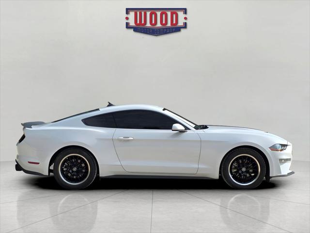 2021 Ford Mustang EcoBoost Fastback