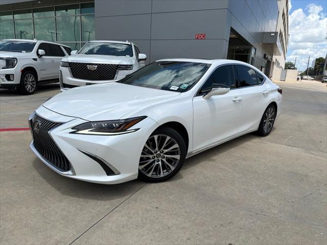 2019 Lexus ES 350 350 Luxury's photo