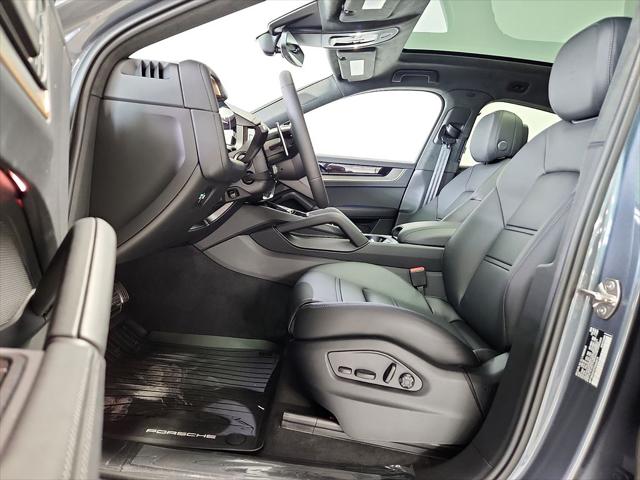 2026 Porsche Cayenne GTS