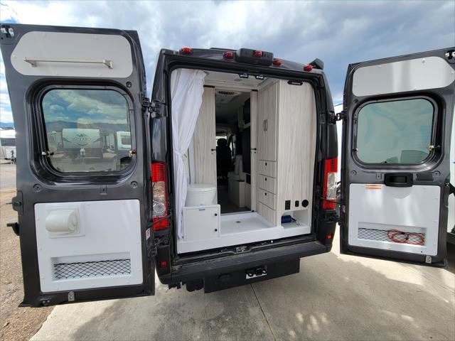 2025 Ram ProMaster Cargo Van SLT+  High Roof 136 WB