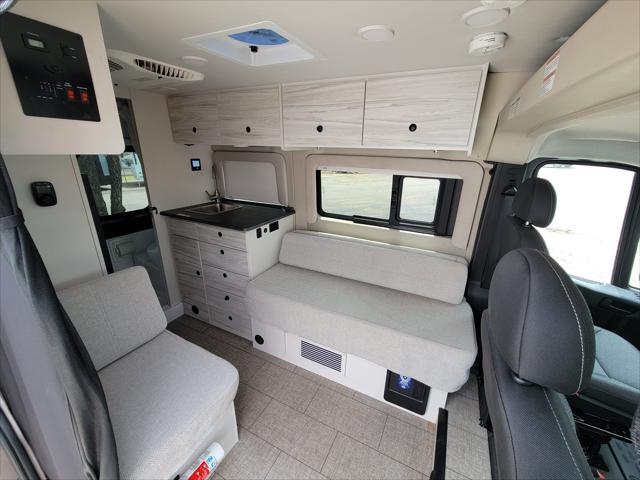 2025 Ram ProMaster Cargo Van SLT+  High Roof 136 WB