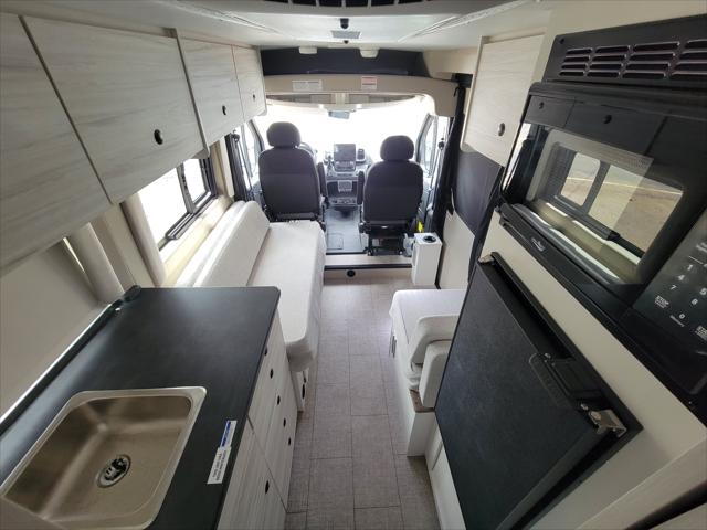 2025 Ram ProMaster Cargo Van SLT+  High Roof 136 WB