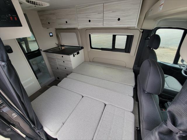 2025 Ram ProMaster Cargo Van SLT+  High Roof 136 WB
