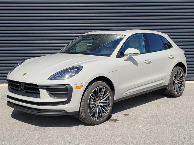2026 Porsche Macan Base for sale in Saint Petersburg, FL