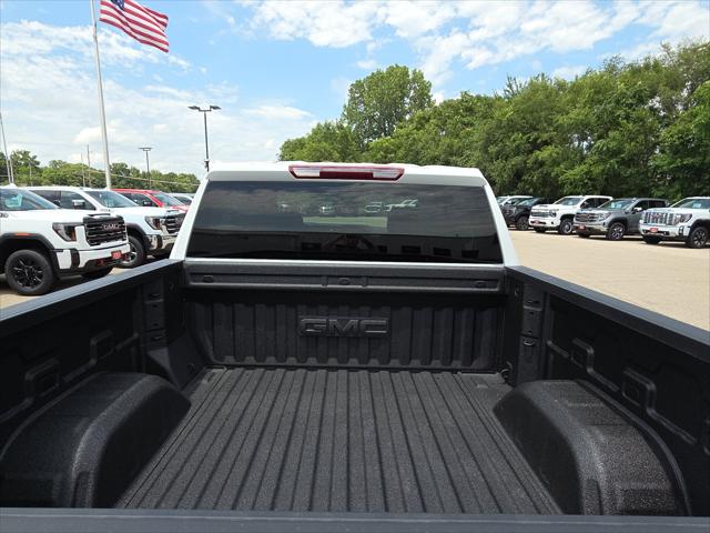 2026 GMC Sierra 1500 Crew Cab, Short Bed, AT4, 4WD