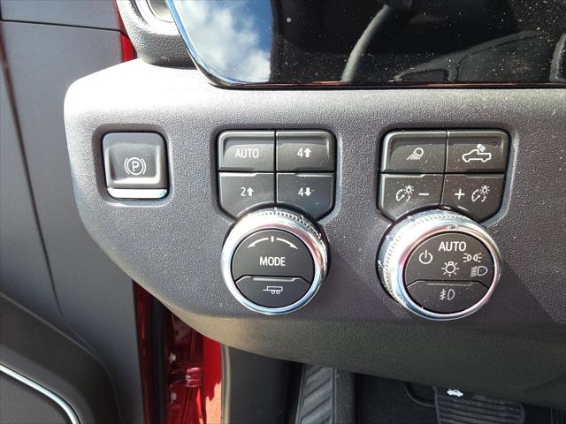2026 GMC Sierra 2500HD Crew Cab, Standard Bed, SLT, 4WD