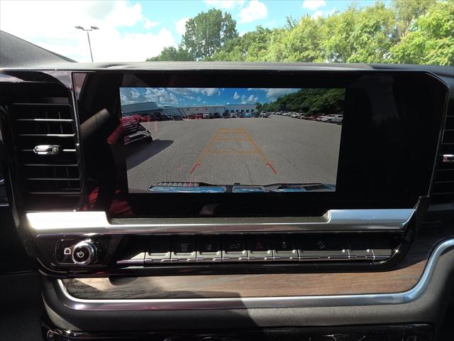 2026 GMC Sierra 2500HD Crew Cab, Standard Bed, SLT, 4WD