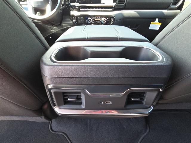 2026 GMC Sierra 2500HD Crew Cab, Standard Bed, SLT, 4WD