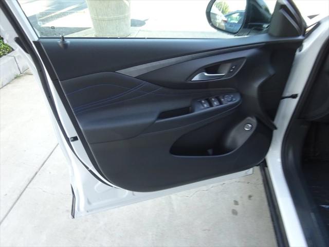 2026 Buick NV Sport Touring FWD