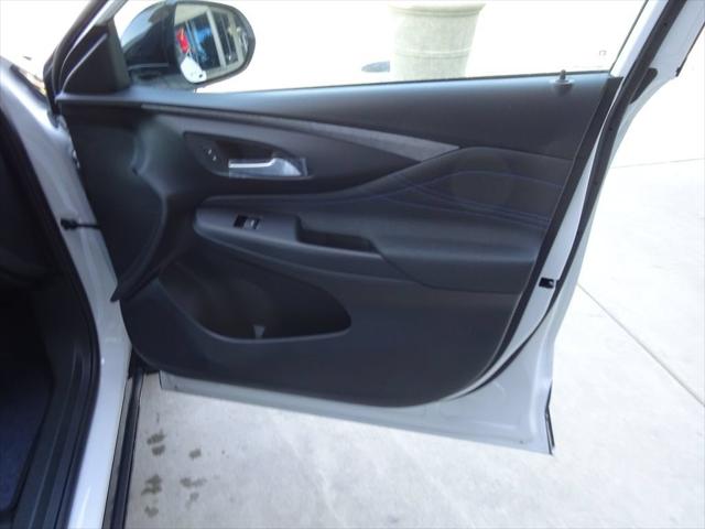 2026 Buick NV Sport Touring FWD
