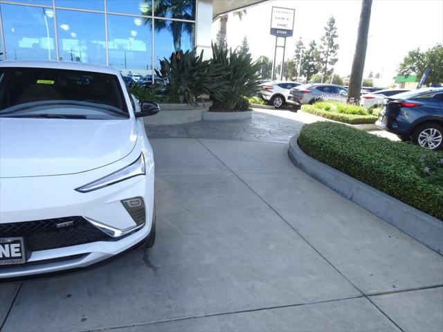 2026 Buick NV Sport Touring FWD