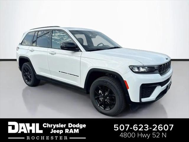 2026 Jeep Grand Cherokee Altitude 4x4 for sale in Rochester, MN