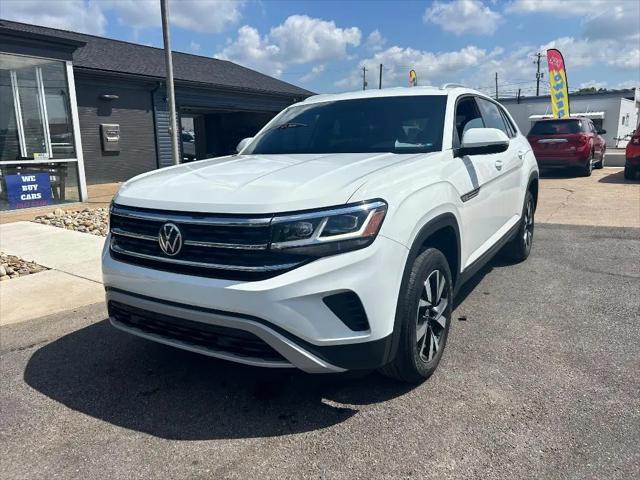 2022 Volkswagen Atlas Cross Sport 2.0T SE for sale in Cambridge, OH