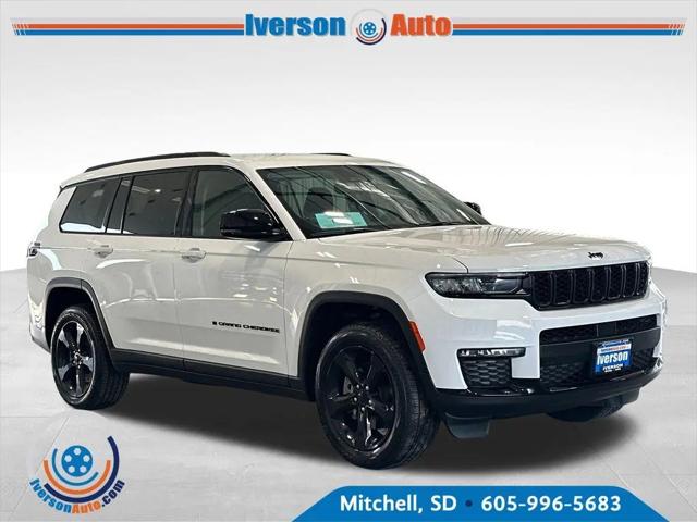 2023 Jeep Grand Cherokee L Limited 4x4 for sale in Mitchell, SD