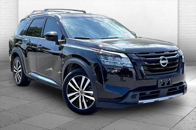 2024 Nissan Pathfinder Platinum 4WD for sale in Kansas City, MO